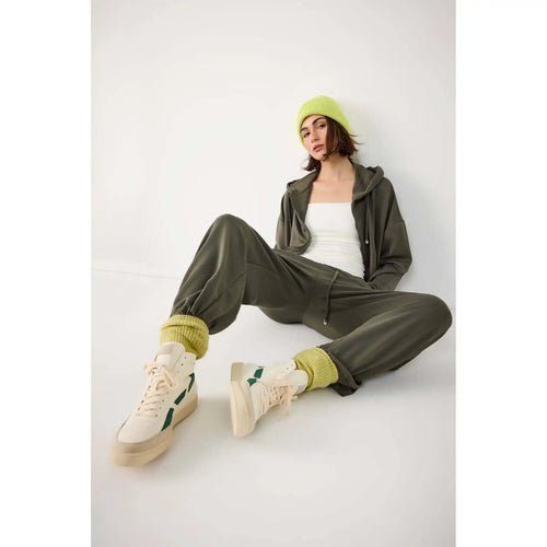 Cotton Casual Outdoor Pants with Straight Cut Design